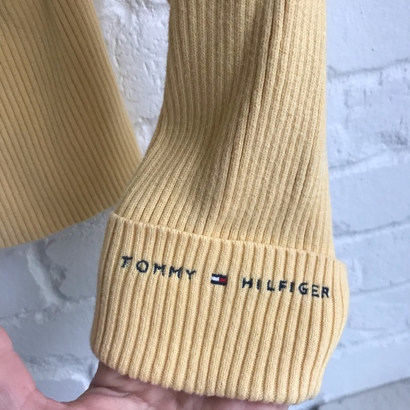 Y2K Vintage Tommy Hilfiger / Yellow Turtleneck / L - Picture 8 of 10